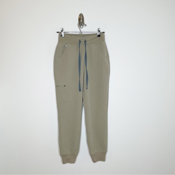 Figs Pants - Figs Zamora Jogger Scrub Pant Latte Tan Size XS Petite